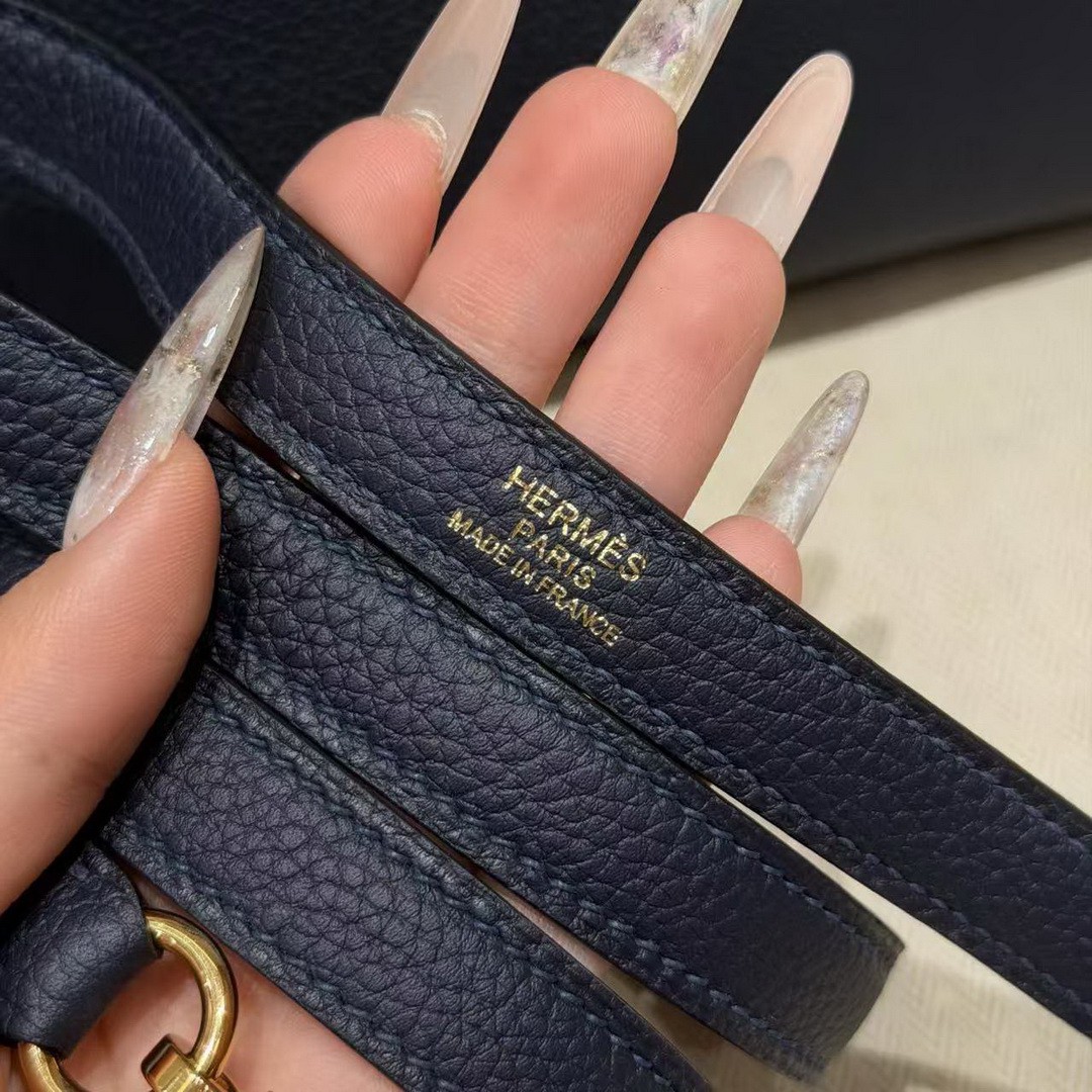 Hermes Bolide 31 Bag Handmade In Togo Calfskin Leather Gold Hardware 2Z Blue Niut - Image 10