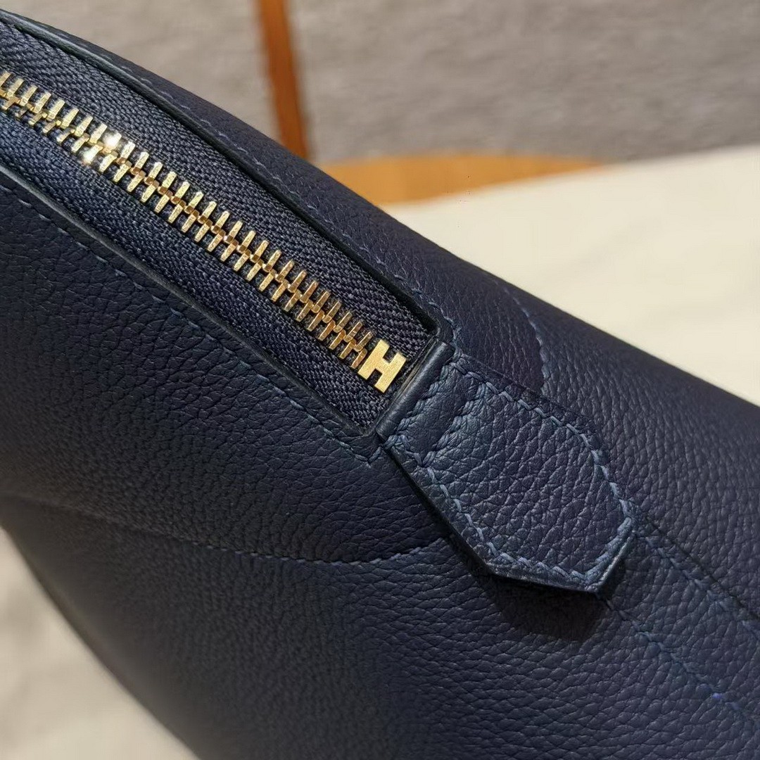 Hermes Bolide 31 Bag Handmade In Togo Calfskin Leather Gold Hardware 2Z Blue Niut - Image 6
