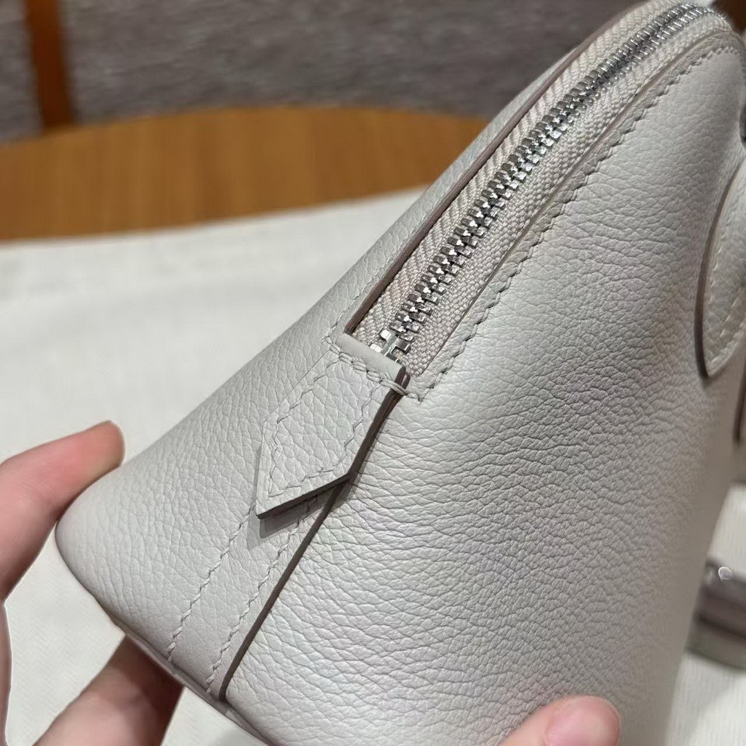 Hermes Bolide Mini 18 Bag Handmade In Chèvre Goatskin Leather Silver Hardware 80 Girs Perle - Image 7