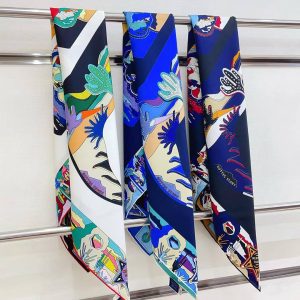 Hermes Bottes Story Scarf 90 100% Silk H004203S 01 - Image 4