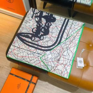 Hermes Brides de Gala au Fil de Soie Scarf 90 100% Silk H004310S 02 - Image 11