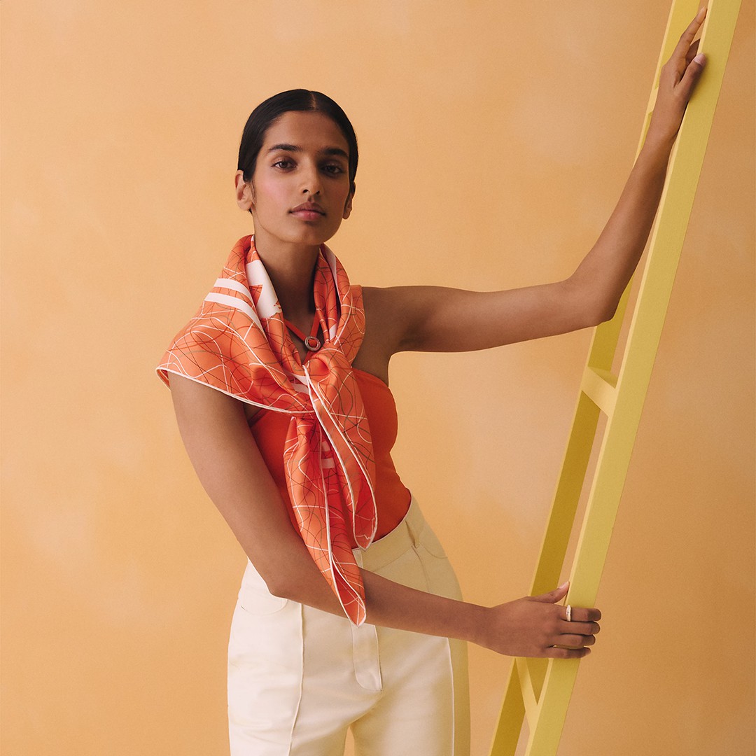 Hermes Brides de Gala au Fil de Soie Scarf 90 100% Silk H004310S 02 - Image 14