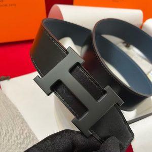Constance Belt Buckle & Reversible Leather Strap 38 mm Box 135 and Togo Calfskin So Black Metal Finish Buckle Noir Bleu De Prusse - Image 3