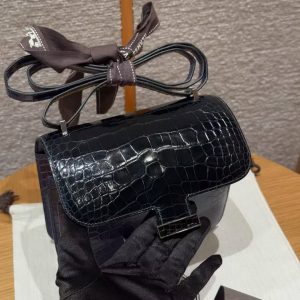 Hermes Constance 19 CM Bag Handmade In Bright Faced Alligator Leather from Mississippi Noir Hardware V0 Vert Rousseau 73 Blue Saphir - Image 14