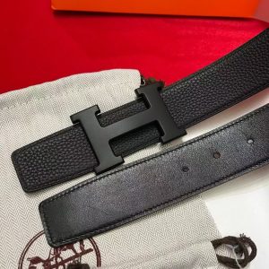 Constance Belt Buckle & Reversible Leather Strap 38 mm Box 135 and Togo Calfskin So Black Metal Finish Buckle Noir Noir