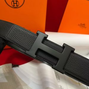 Constance Belt Buckle & Reversible Leather Strap 38 mm Box 135 and Togo Calfskin So Black Metal Finish Buckle Noir Noir - Image 8