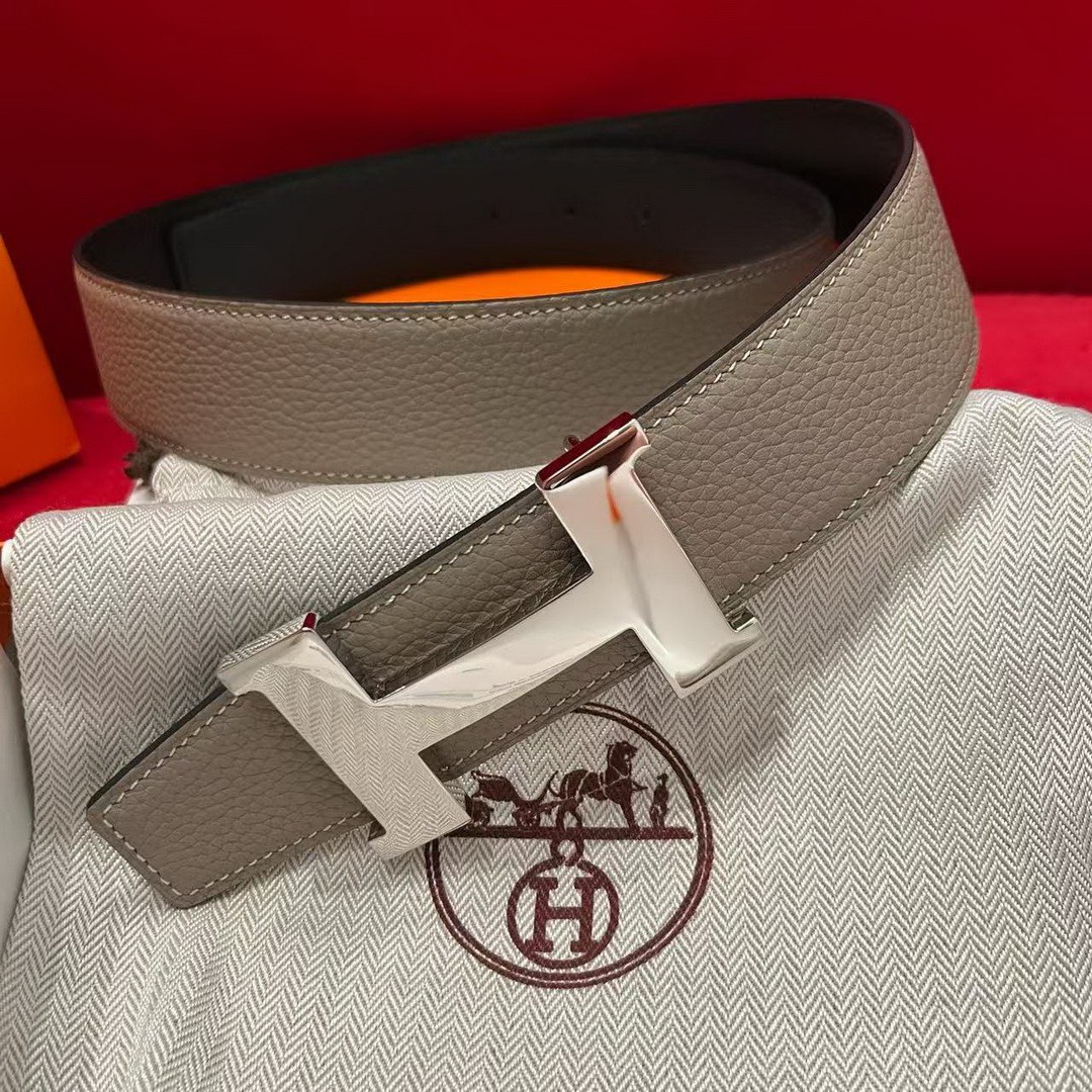 Constance Belt Buckle & Reversible Leather Strap 38 mm Box 135 and Togo Calfskin Palladium Buckle Silver Noir Étoupe - Image 5