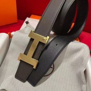 Alternative view of Constance Belt Buckle & Reversible Leather Strap 38 mm Box 135 and Togo Calfskin Permabrass Buckle Yellow Gold Noir Ebène