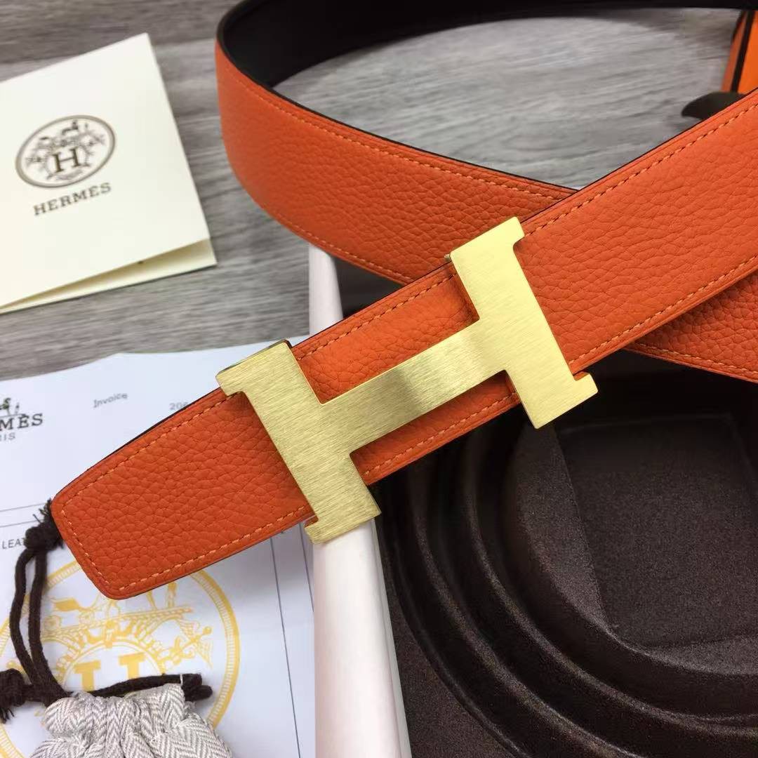 Constance Belt Buckle & Reversible Leather Strap 38 mm Box 135 and Togo Calfskin Brushed Permabrass Buckle Yellow Gold Noir Orange - Image 10
