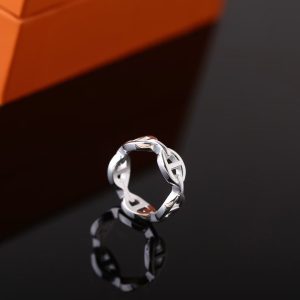 Hermes Chaine d'ancre Enchainee Ring Rose Gold H110025B 00046 - Image 5