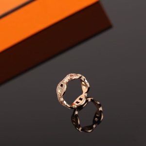 Hermes Chaine d'ancre Enchainee Ring Rose Gold H120646B 00047 - Image 4