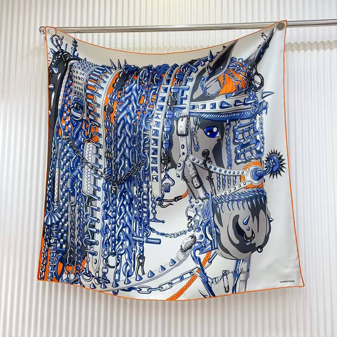 Hermes Cheval Heavy Metal Scarf 100 Cashmere and Silk H104295T 05 - Image 9