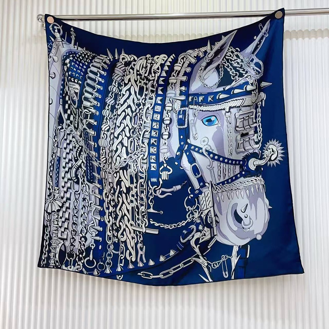 Hermes Cheval Heavy Metal Scarf 100 Cashmere and Silk H104295T 05 - Image 8