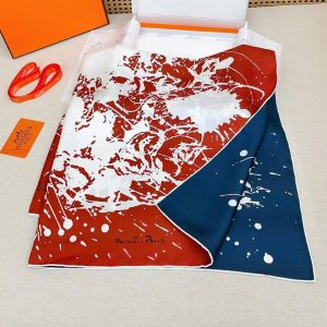 Alternative view of Hermes Cheval Surprise Double Face Scarf 90 100% Silk H904353S 03