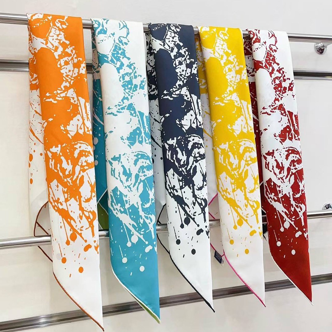 Hermes Cheval Surprise Double Face Scarf 90 100% Silk H904353S 03 - Image 4