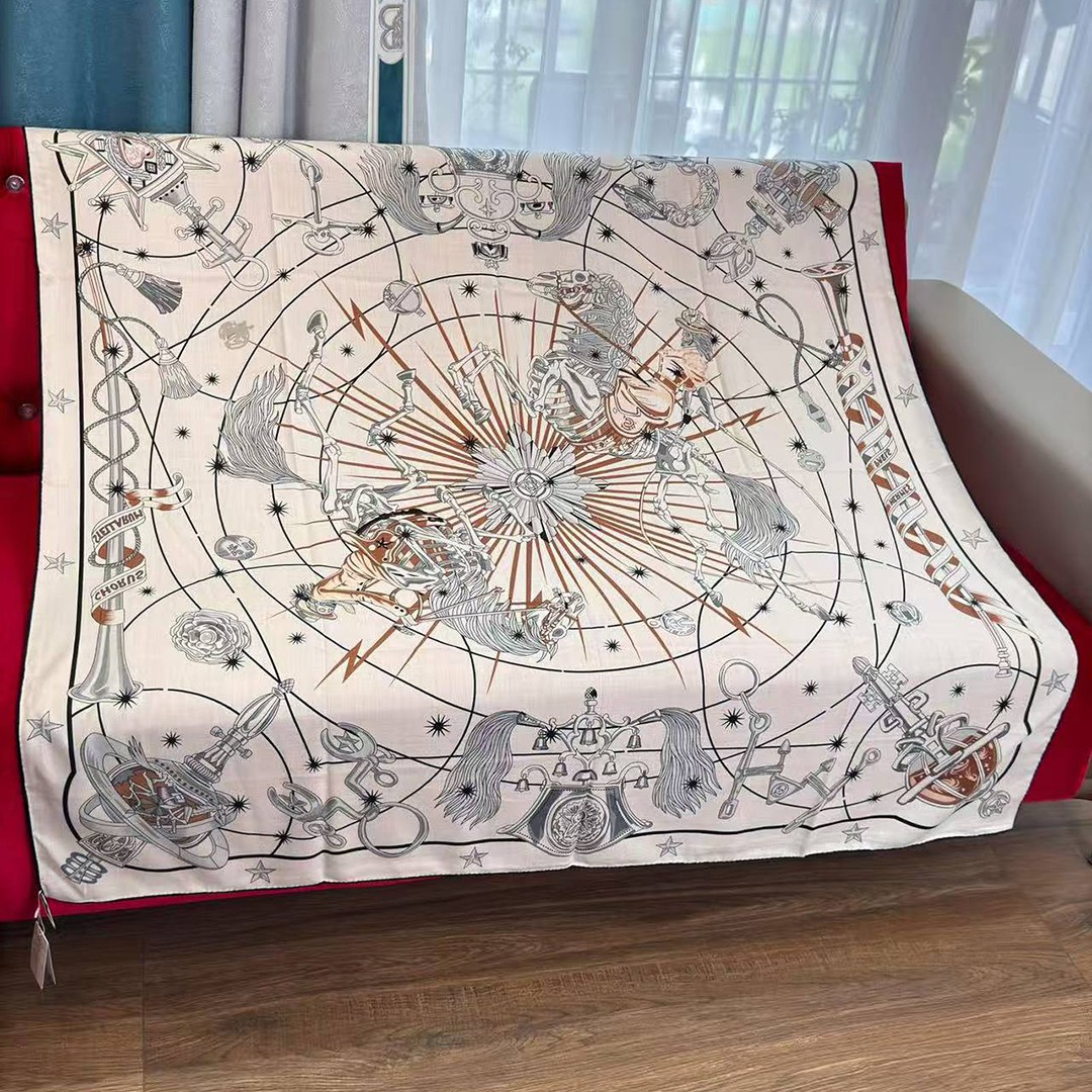 Hermes Chorus Stellarum Shawl 140 70% Cashmere 30% Silk H243912S 12 - Image 7