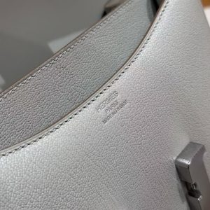 Hermes Constance 18 CM Bag Handmade In Chèvre Calfskin Leather Silver Hardware 80 Girs Perle - Image 17