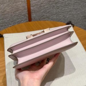 Hermes Constance 19 CM Bag Handmade In Chèvre Calfskin Leather Rose Gold Hardware 09 Mauve Pale - Image 16