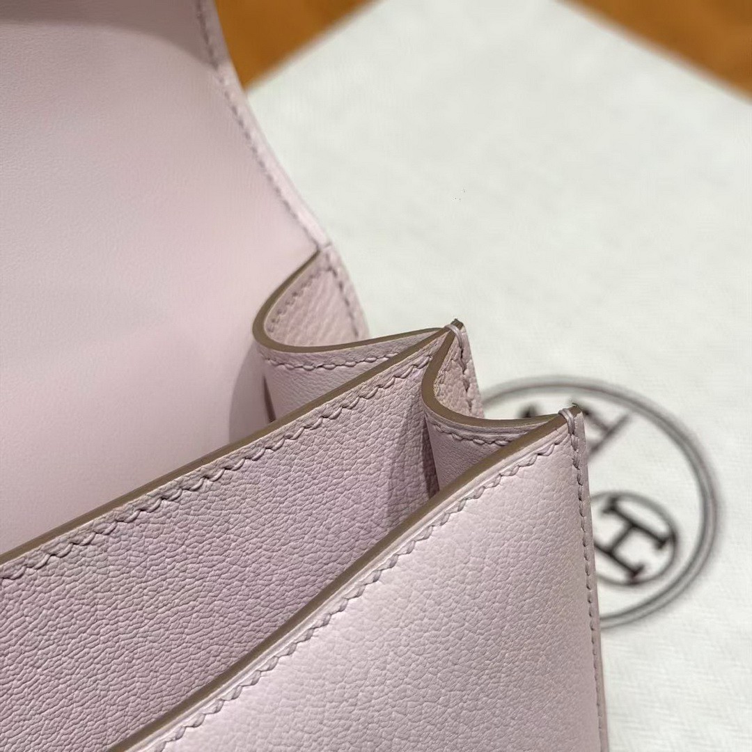 Hermes Constance 19 CM Bag Handmade In Chèvre Calfskin Leather Rose Gold Hardware 09 Mauve Pale - Image 10