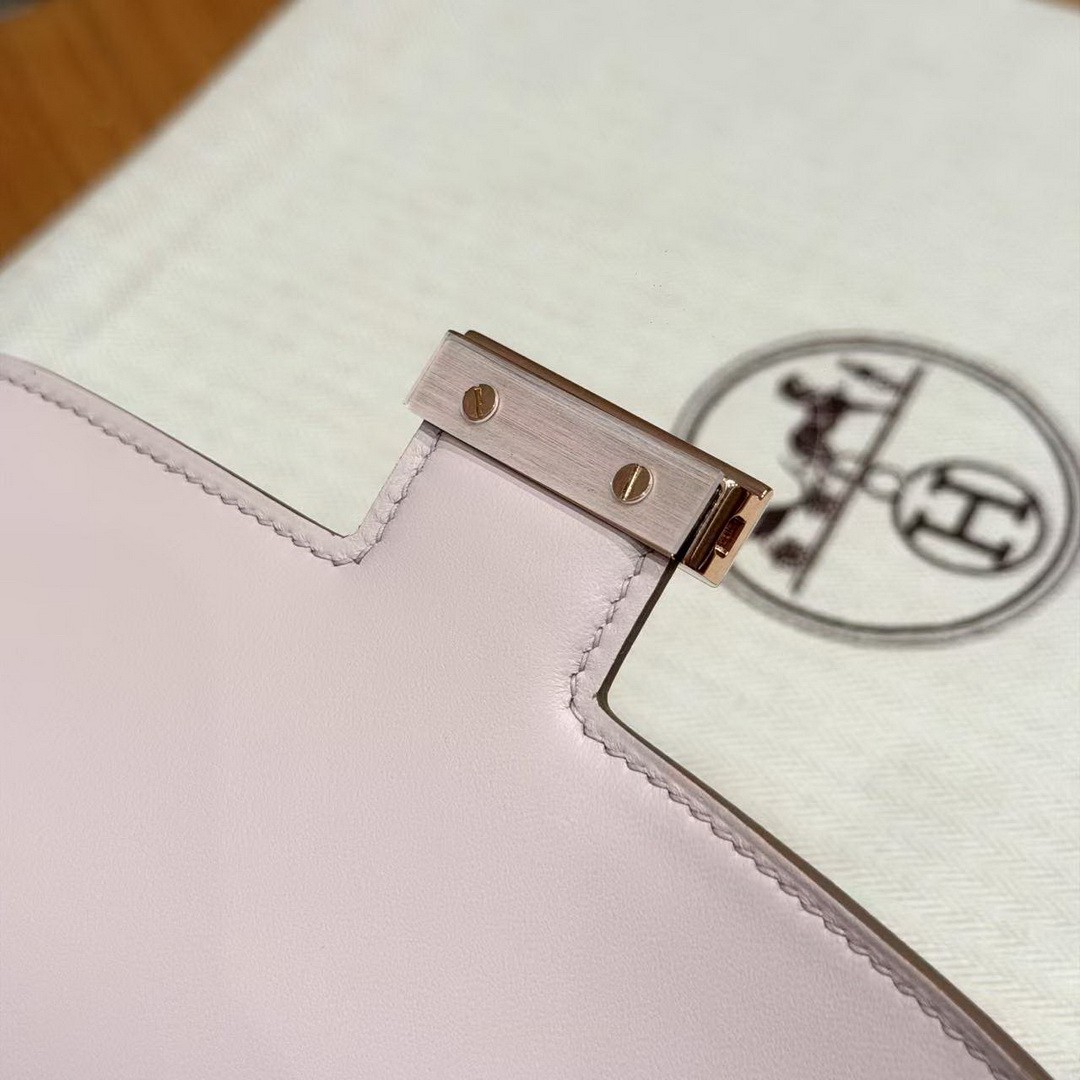 Hermes Constance 19 CM Bag Handmade In Chèvre Calfskin Leather Rose Gold Hardware 09 Mauve Pale - Image 9