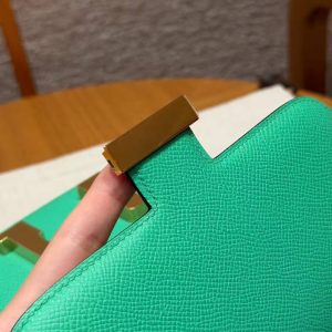 Hermes Constance 19 CM Bag Handmade In Epsom Calfskin Leather Gold Hardware 0Z Vert Comics - Image 9