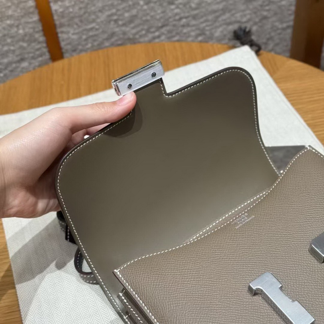Hermes Constance 19 CM Bag Handmade In Epsom Calfskin Leather Silver Hardware 18 Etoupe - Image 7