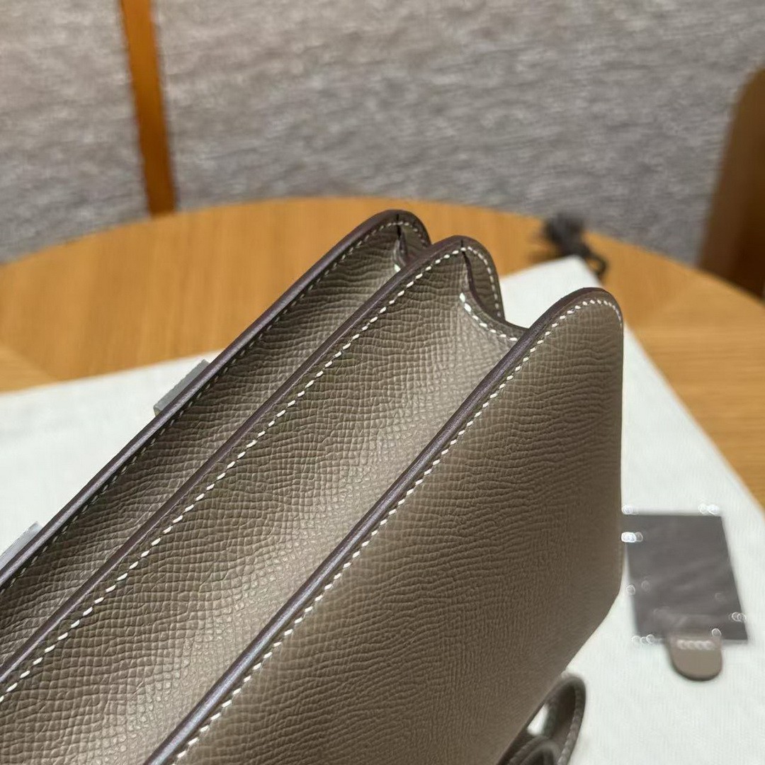 Hermes Constance 19 CM Bag Handmade In Epsom Calfskin Leather Silver Hardware 18 Etoupe - Image 4