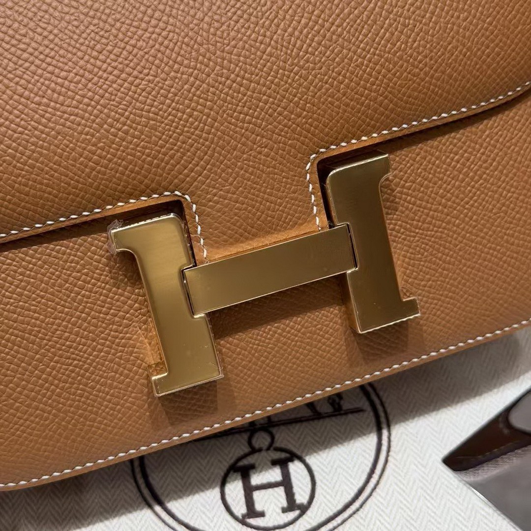 Hermes Constance 19 CM Bag Handmade In Epsom Calfskin Leather Gold Hardware 37 Gold - Image 4