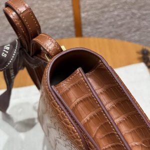 Hermes Constance 19 CM Bag Handmade In Matte Alligator Leather from Mississippi Gold Hardware 37 Gold - Image 10
