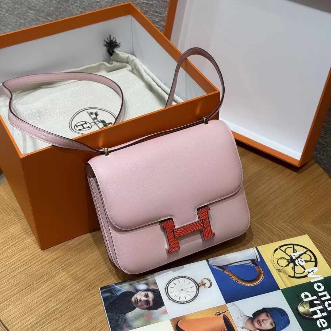 Hermes Constance 19 CM Bag Handmade In Swift Calfskin Leather Silver Hardware 3Q Rose Sakura 5P Pink - Image 3