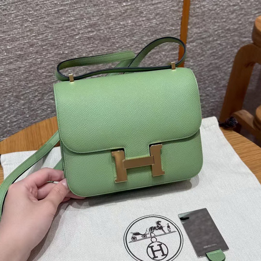 Hermes Constance 19 CM Bag Handmade In Epsom Calfskin Leather Gold Hardware 3i Vert Criquent
