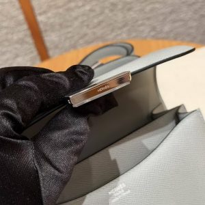 Hermes Constance 19 CM Bag Handmade In Epsom Calfskin Leather Silver Hardware 4Z Gris Mouette - Image 15