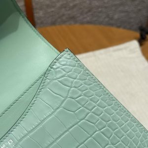 Hermes Constance 19 CM Bag Handmade In Matte Alligator Leather from Mississippi Silver Hardware 6W Menthe - Image 7