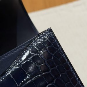 Hermes Constance 19 CM Bag Handmade In Alligator Leather from Mississippi Silver Hardware 78 Bleu Marine - Image 6