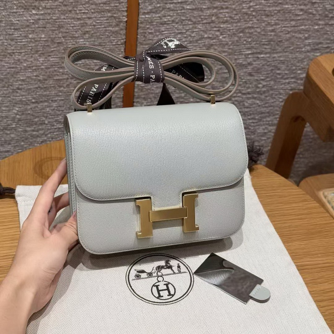 Hermes Constance 19 CM Bag Handmade In Chèvre Calfskin Leather Gold Hardware 80 Girs Perle