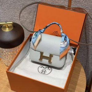 Hermes Constance 19 CM Bag Handmade In Chèvre Calfskin Leather Gold Hardware 80 Girs Perle - Image 16