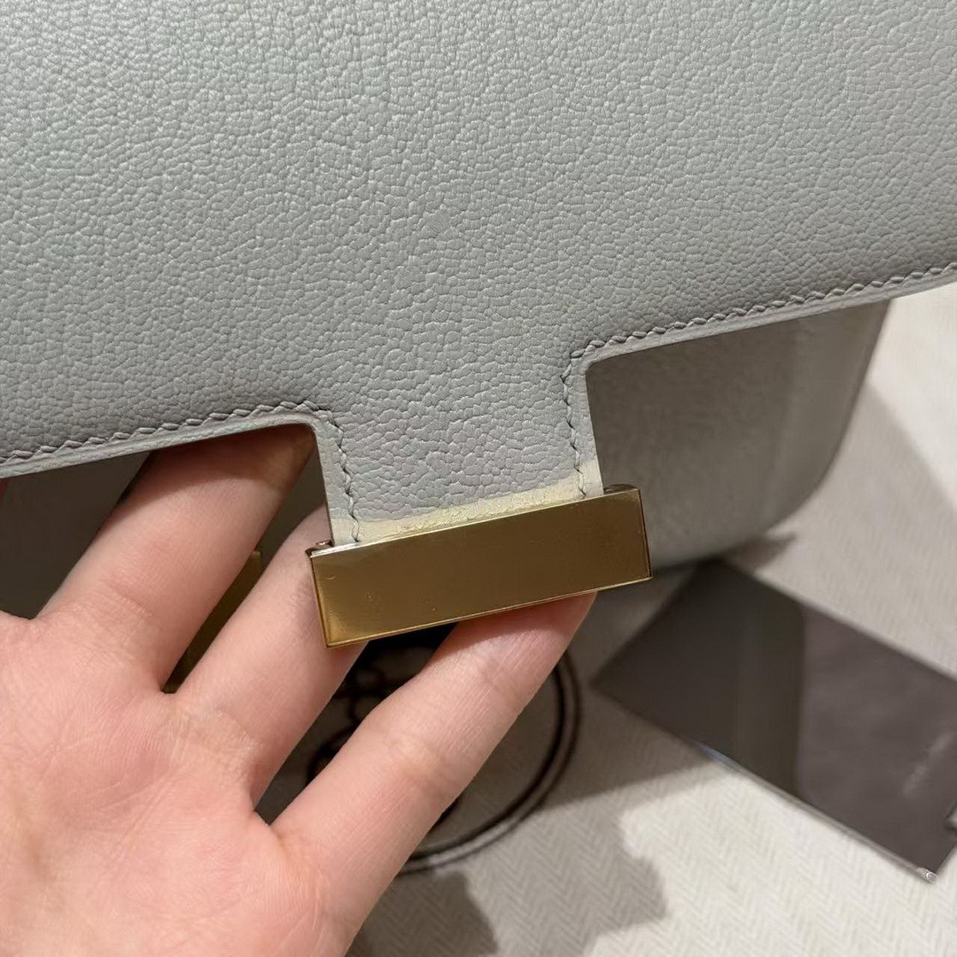 Hermes Constance 19 CM Bag Handmade In Chèvre Calfskin Leather Gold Hardware 80 Girs Perle - Image 14