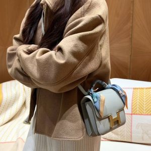 Hermes Constance 19 CM Bag Handmade In Chèvre Calfskin Leather Gold Hardware 80 Girs Perle - Image 4