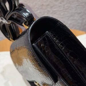 Hermes Constance 19 CM Bag Handmade In Alligator Leather from Mississippi Gold Hardware 89 Noir - Image 8