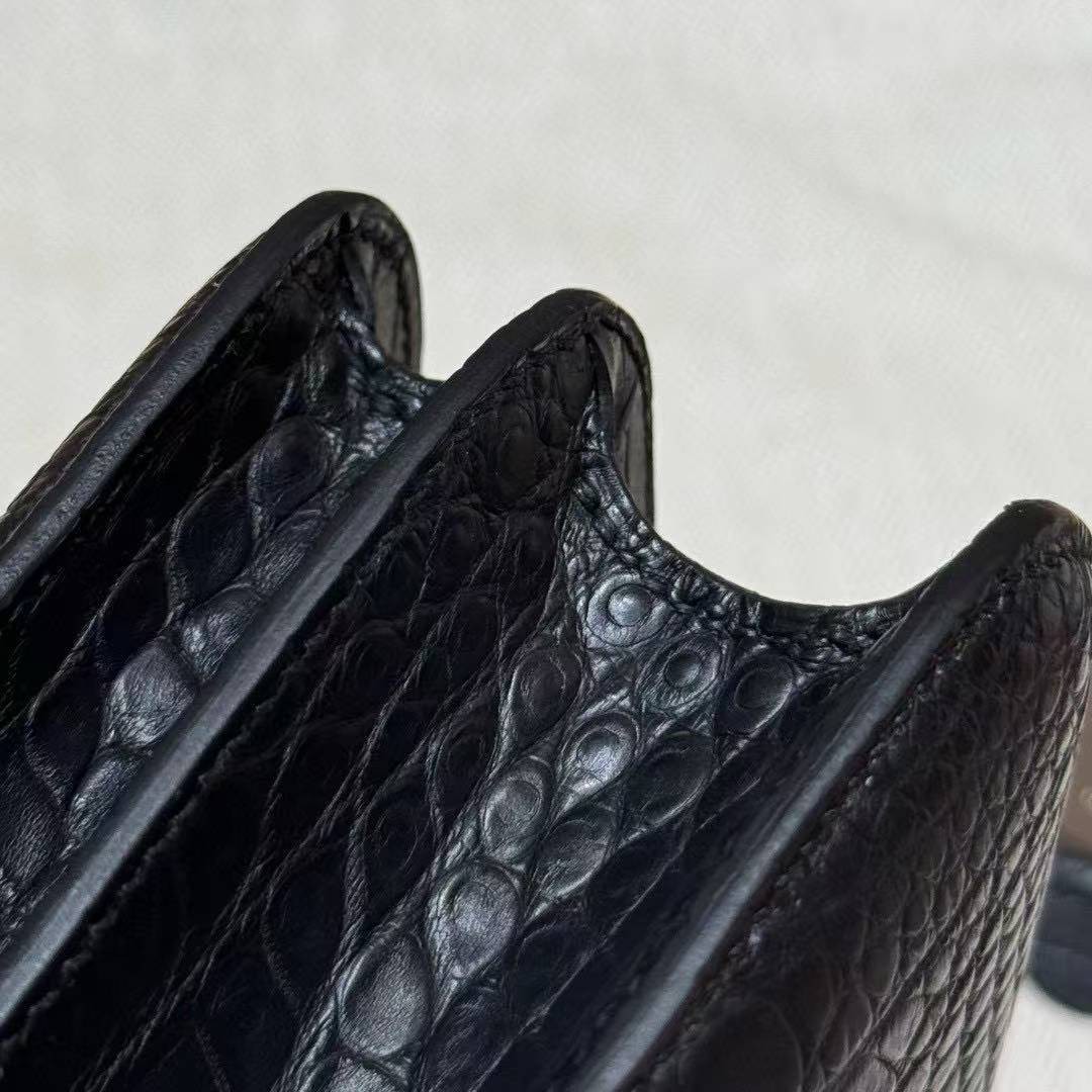 Hermes Constance 19 CM Bag Handmade In Matte America Crocodile Leather Silver Hardware 89 Noir - Image 7