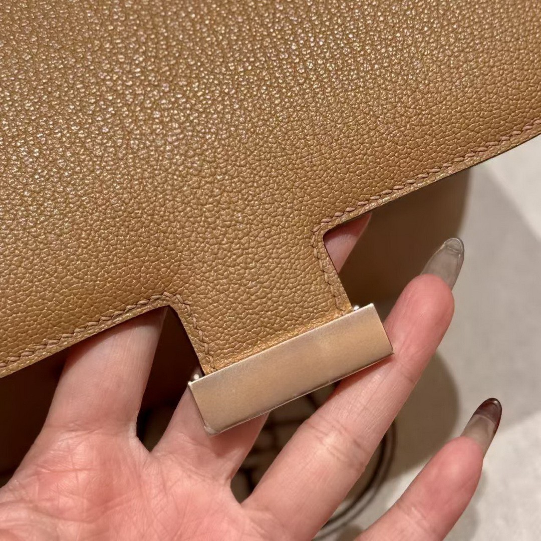 Hermes Constance 19 CM Bag Handmade In Chèvre Calfskin Leather Rose Gold Hardware OM Chai - Image 5