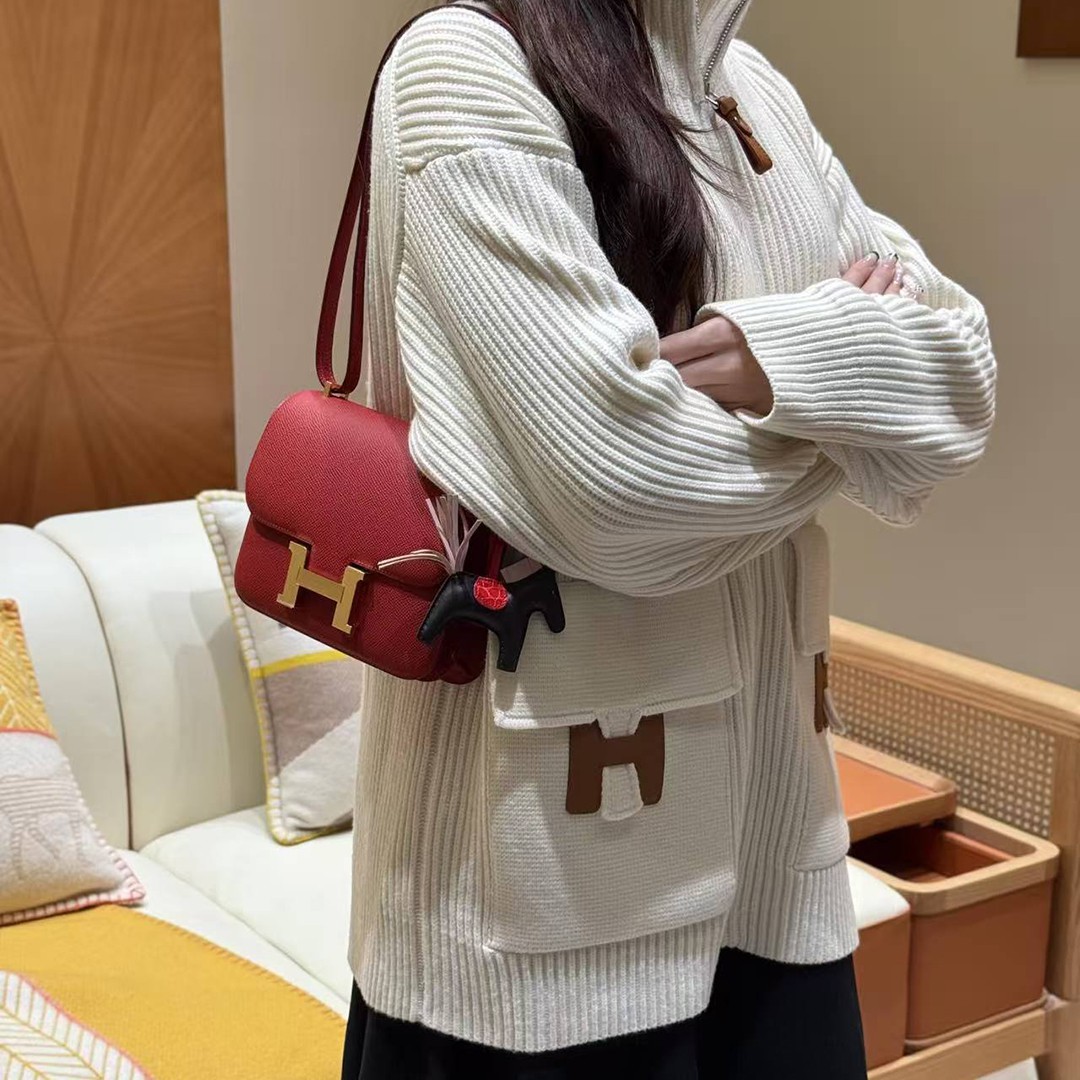 Hermes Constance 19 CM Bag Handmade In Epsom Calfskin Leather Gold Hardware Q5 Rouge Casque - Image 4