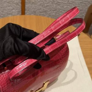 Hermes Constance 19 CM Bag Handmade In Alligator Leather from Mississippi Gold Hardware i6 Rose Extreme - Image 6