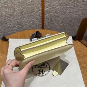 Hermes Constance 19 CM Bag Handmade In Swift Calfskin Leather Silver Hardware i8 Jaune Milton - Image 16