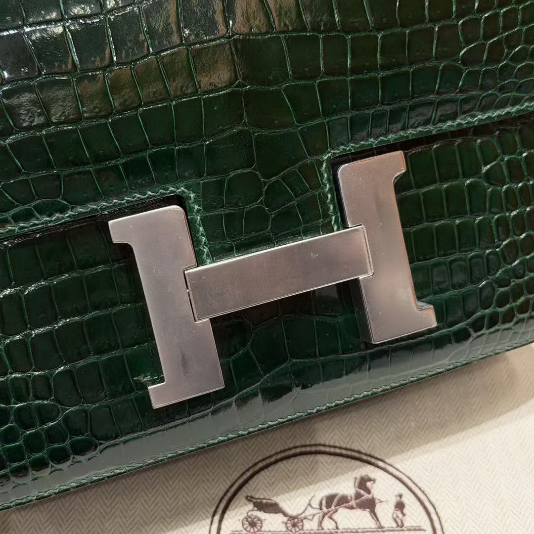 Hermes Constance 24 CM Bag Handmade In Porosus Crocodile Leather Silver Hardware 67 Vert Fonce - Image 10