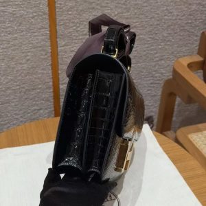 Hermes Constance 24 CM Bag Handmade In Alligator Leather from Mississippi Gold Hardware 89 Noir - Image 18
