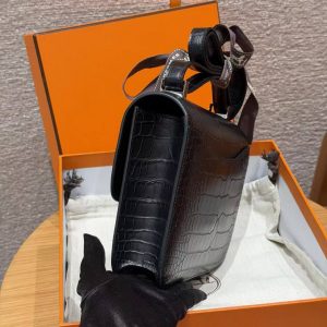 Hermes Constance 24 CM Bag Handmade In Alligator Leather from Mississippi Silver Hardware 89 Noir - Image 17
