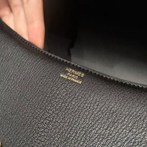 Hermes Constance 24 CM Bag Handmade In Chèvre Calfskin Leather Gold Hardware 89 Noir - Image 14