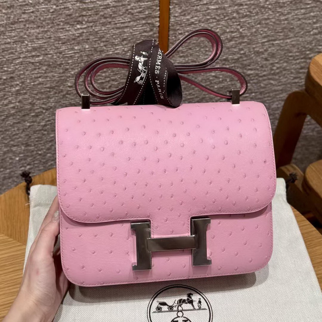 Hermes Constance 24 CM Bag Handmade In KK Ostrich Leather from South Africa Silver Hardware L4 Bubble Gum