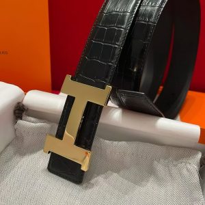 Alternative view of Constance Belt Buckle & Mississippiensis Alligator Leather Strap 38 mm Permabrass Buckle Yellow Gold Noir